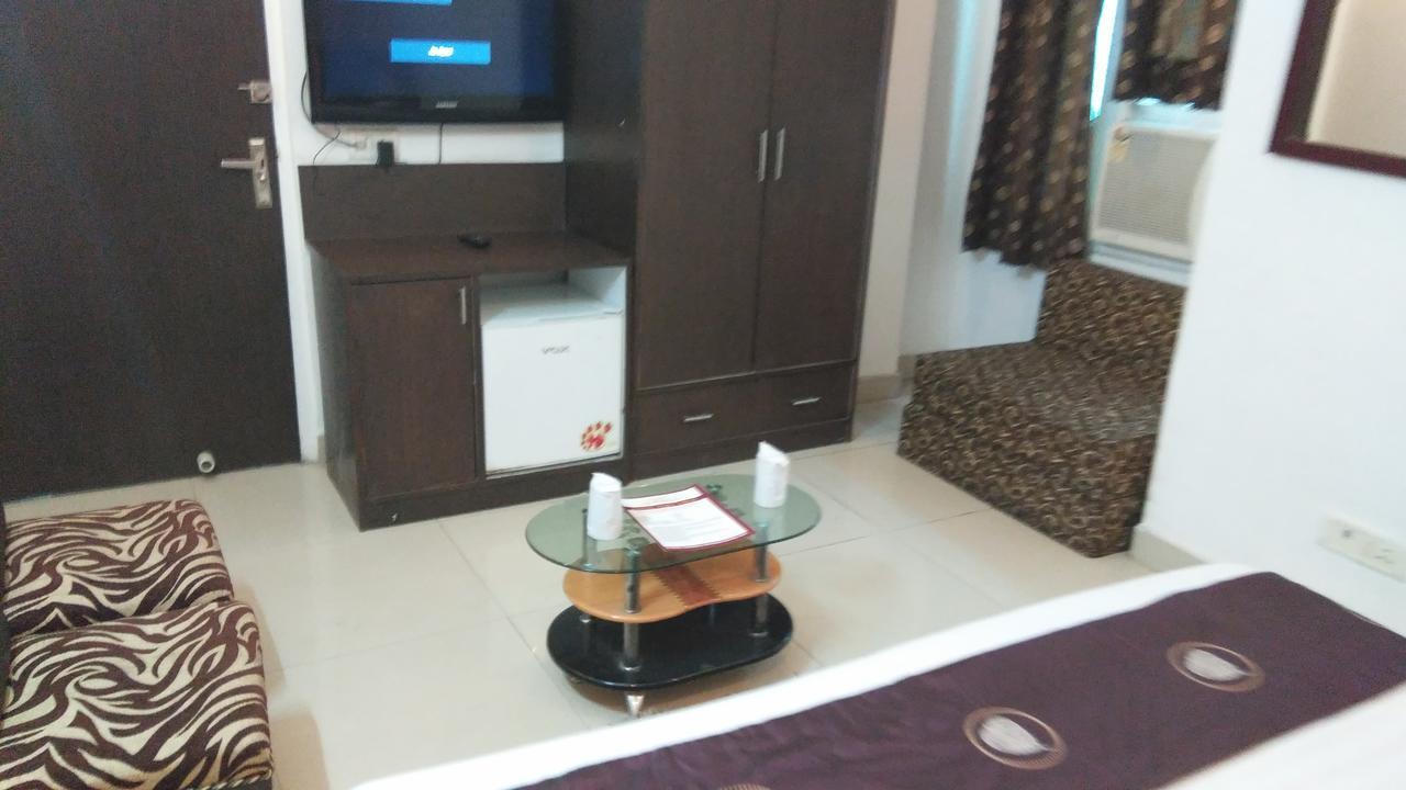 Airport Hotel Port View New Delhi Rum bild