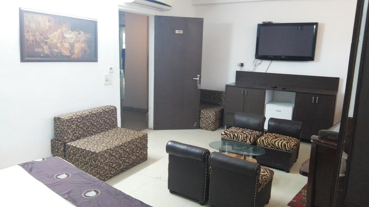 Airport Hotel Port View New Delhi Rum bild