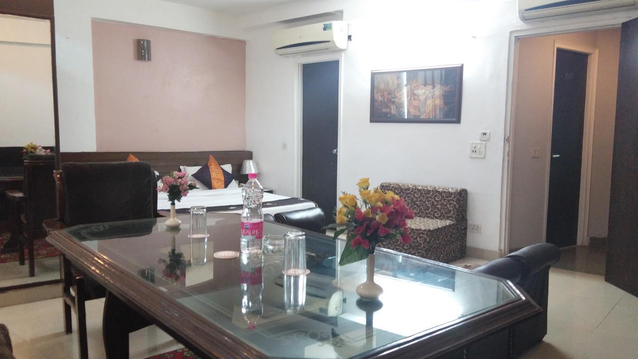Airport Hotel Port View New Delhi Rum bild
