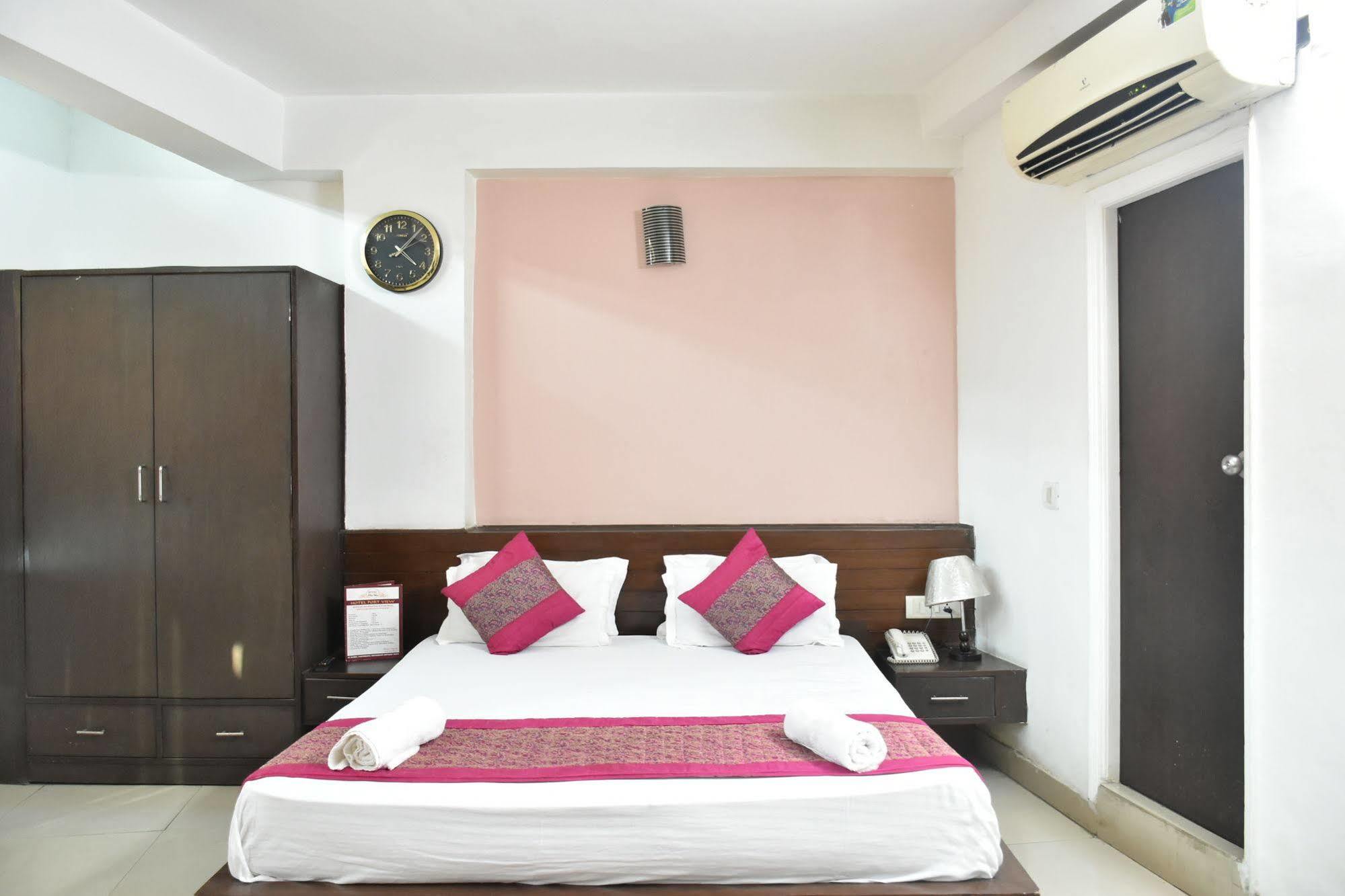 Airport Hotel Port View New Delhi Exteriör bild